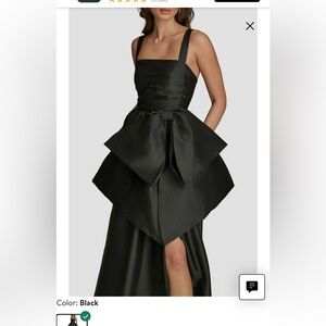 Donna Karan beautiful black tie classic gown. New!